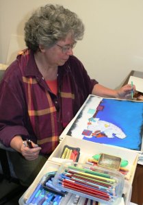 {Suzanne Bloom At Work In Her Studio}